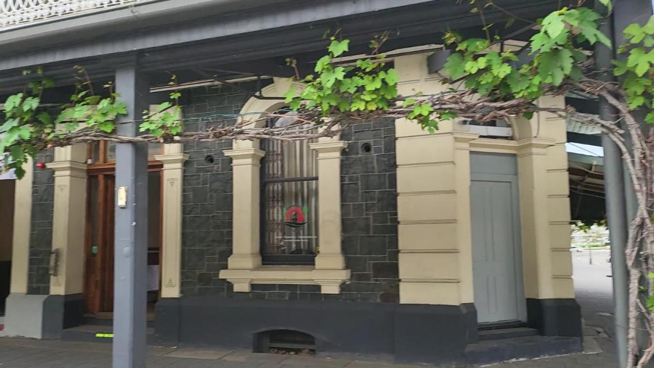 Royal Arms Hotel Port Adelaide Exterior photo